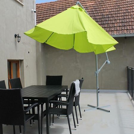 סדלץ "U Capa" Krasny Apartman V Sedleci מראה חיצוני תמונה