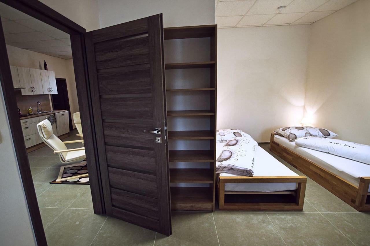 סדלץ "U Capa" Krasny Apartman V Sedleci מראה חיצוני תמונה