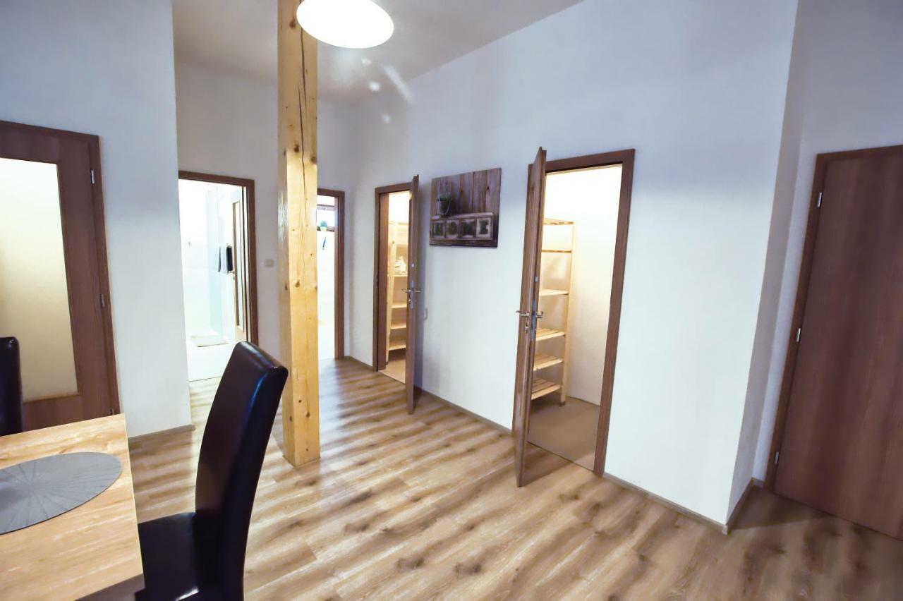 סדלץ "U Capa" Krasny Apartman V Sedleci מראה חיצוני תמונה
